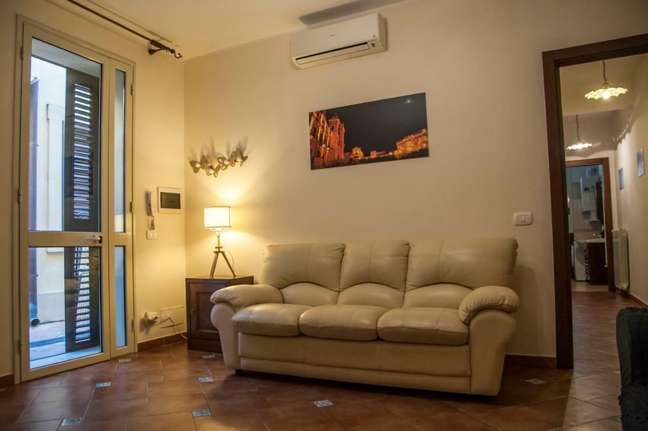 La Lanterna Casa Vacanze Apartman Noto Kültér fotó